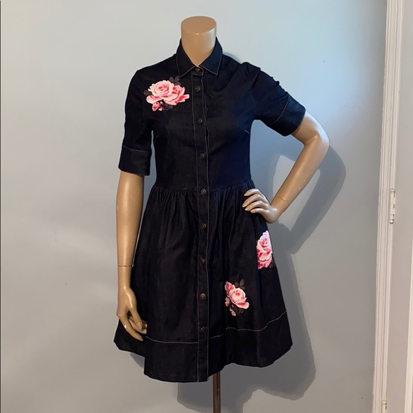 kate spade Dresses & Skirts - WORN ONCE Kate Spade Denim Dress kate spade Dresses & Skirts - WORN ONCE Kate Spade Denim Dress